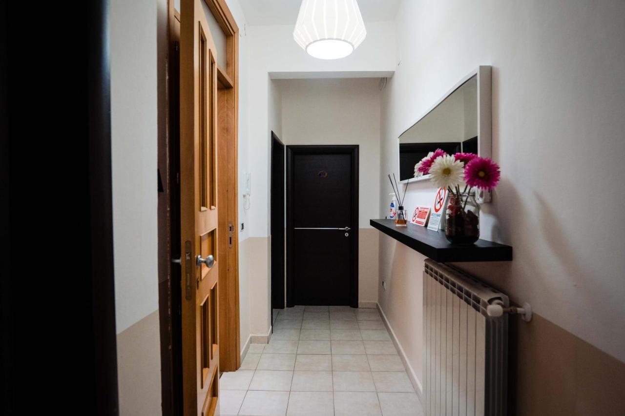 كاستيلنووفو تْشيلينتو B&B Dell'Infopoint-La Via Silente المظهر الخارجي الصورة