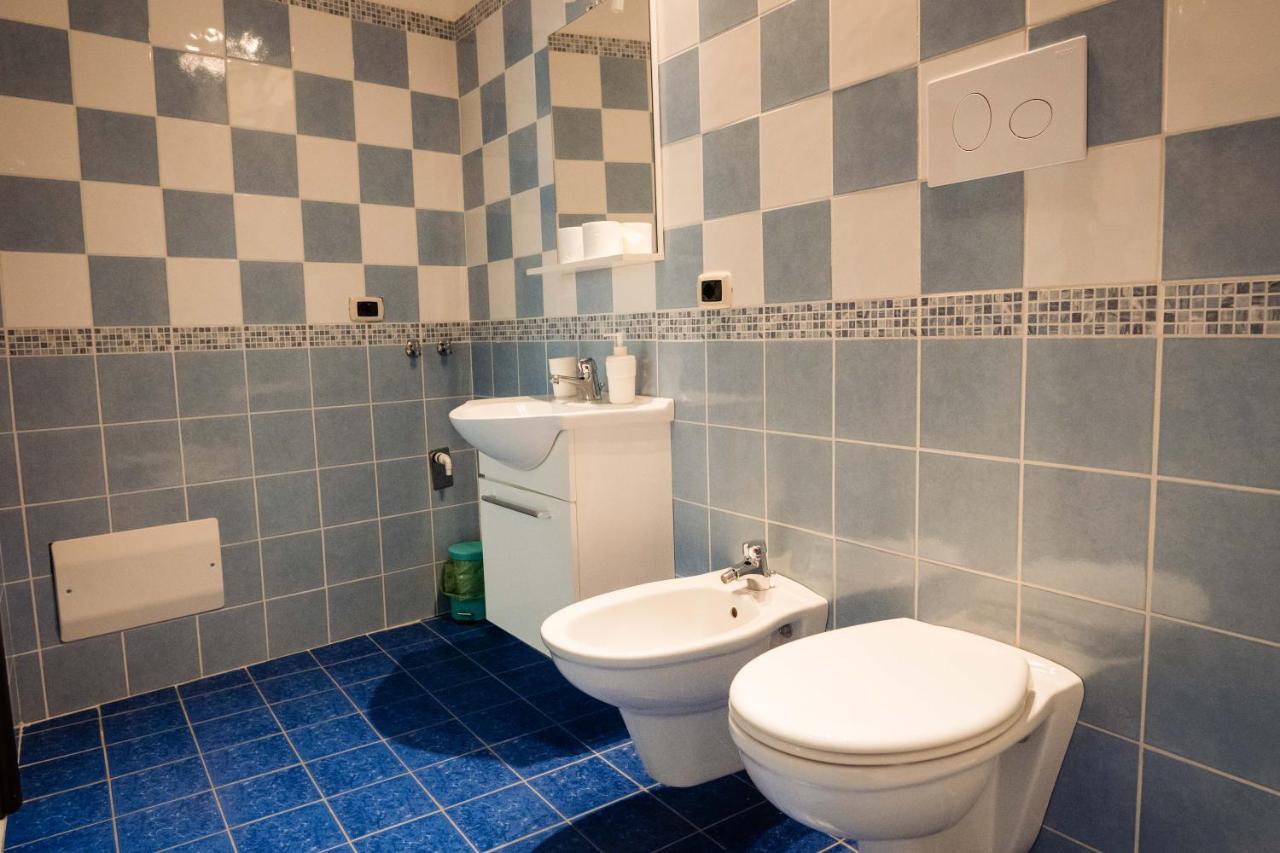 كاستيلنووفو تْشيلينتو B&B Dell'Infopoint-La Via Silente المظهر الخارجي الصورة