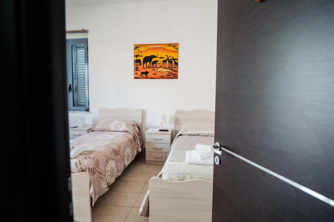 كاستيلنووفو تْشيلينتو B&B Dell'Infopoint-La Via Silente المظهر الخارجي الصورة
