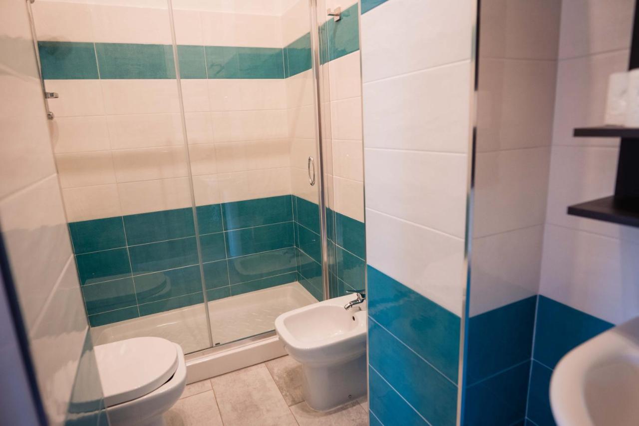 كاستيلنووفو تْشيلينتو B&B Dell'Infopoint-La Via Silente المظهر الخارجي الصورة