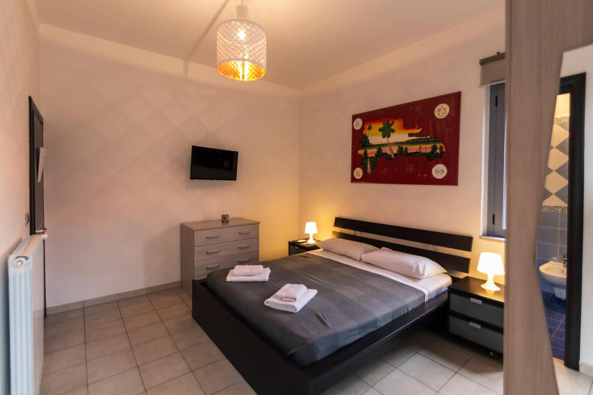 كاستيلنووفو تْشيلينتو B&B Dell'Infopoint-La Via Silente المظهر الخارجي الصورة